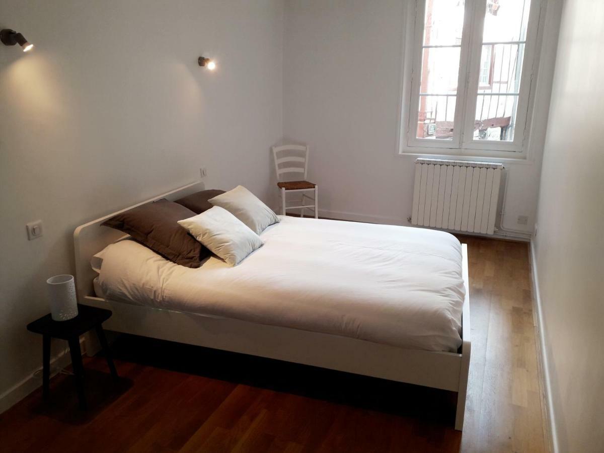 Au Coeur De Sur Les Remparts Apartamento
