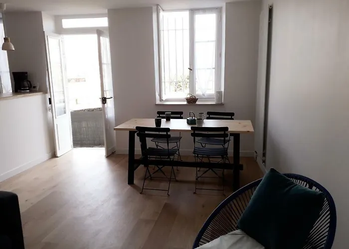 Appartement Au Coeur De Bayonne Sur Les Remparts
